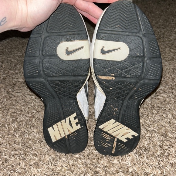 Nike running shoes - Picture 3 of 3
